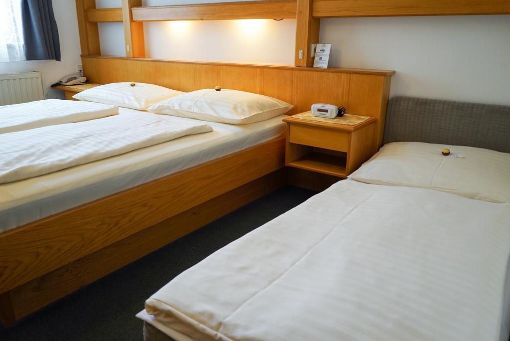 Pension Besser Bad Eisenkappel Ngoại thất bức ảnh
