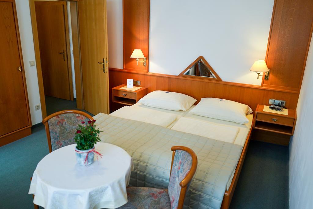 Pension Besser Bad Eisenkappel Ngoại thất bức ảnh