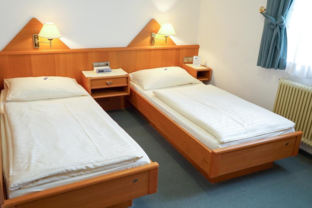 Pension Besser Bad Eisenkappel Ngoại thất bức ảnh