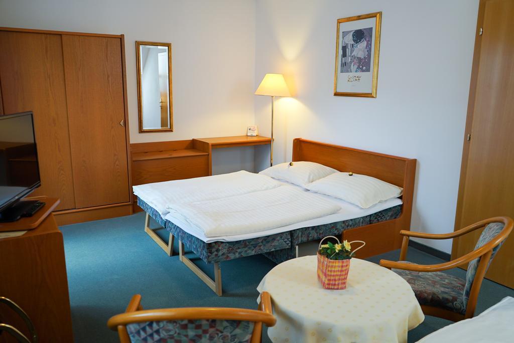 Pension Besser Bad Eisenkappel Ngoại thất bức ảnh